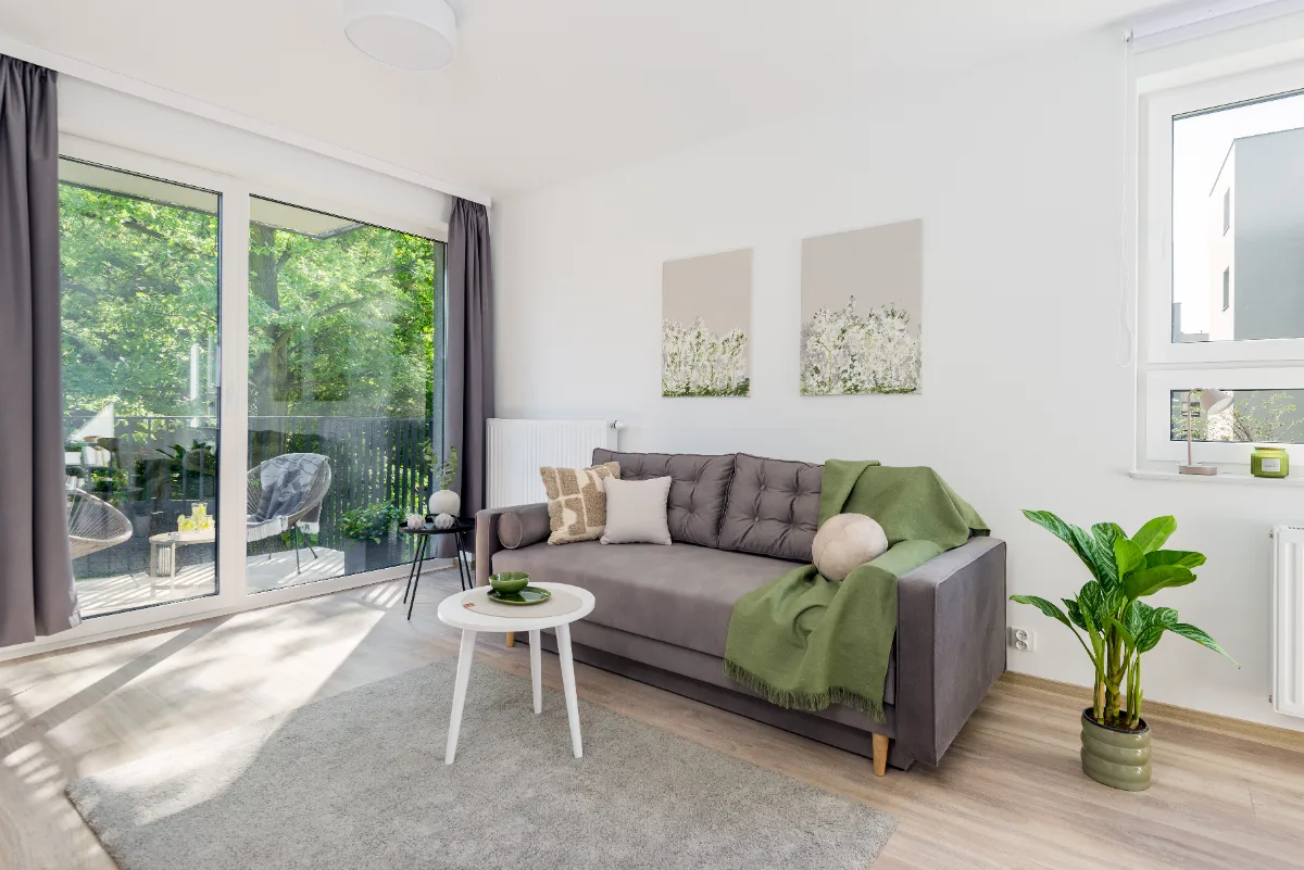 Salon po home stagingu